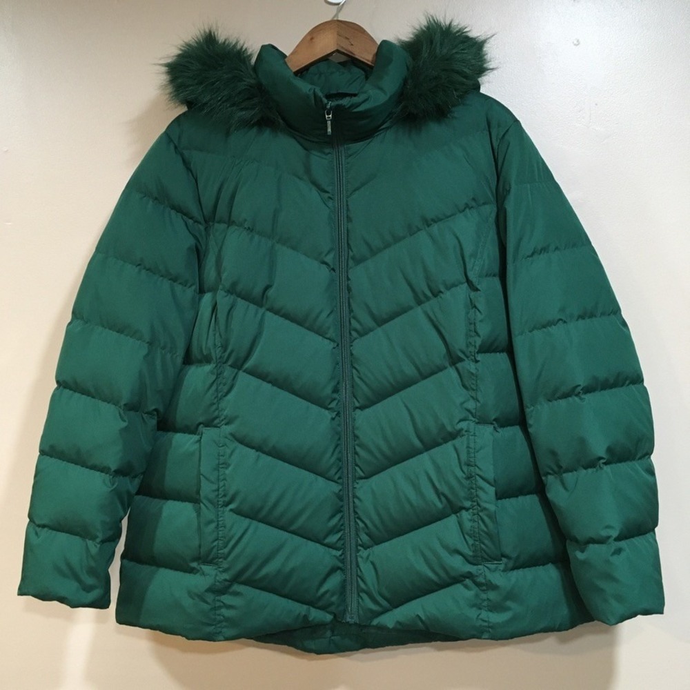 Lands End Down Puffer Coat Women 1X Forest Green Removable Fur Hood Classic Cozy